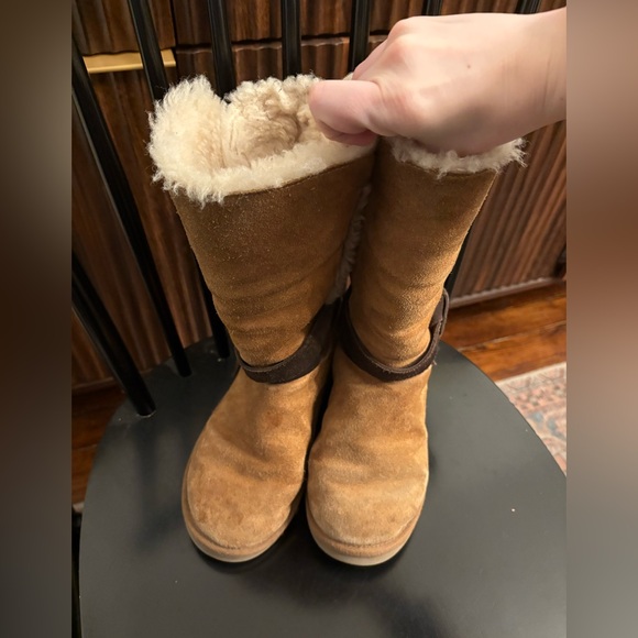 Koolaburra by Ugg rozalia brown chestnut tall furry boots size 8 - Picture 3 of 7